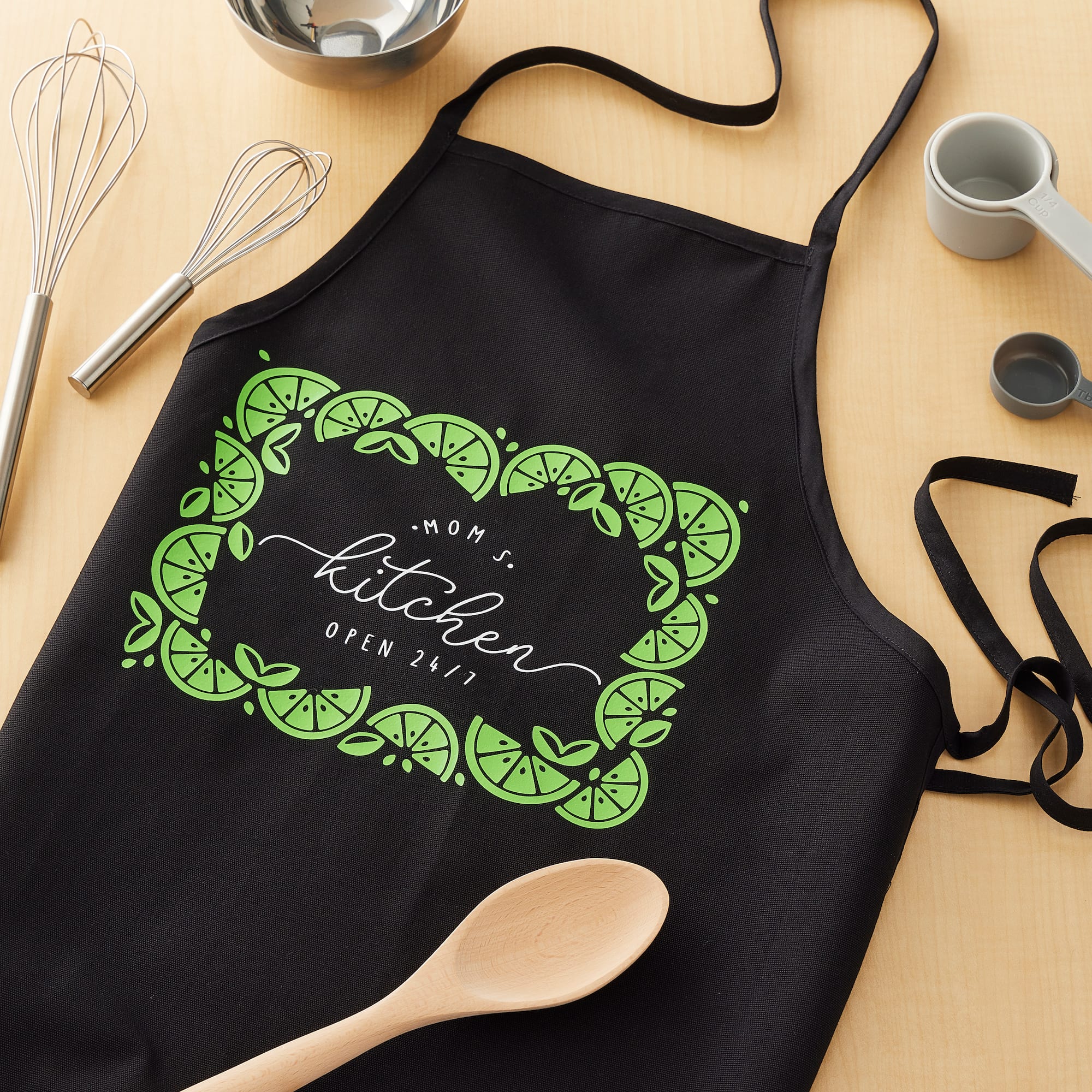 12 Pack: Adult Apron by Make Market